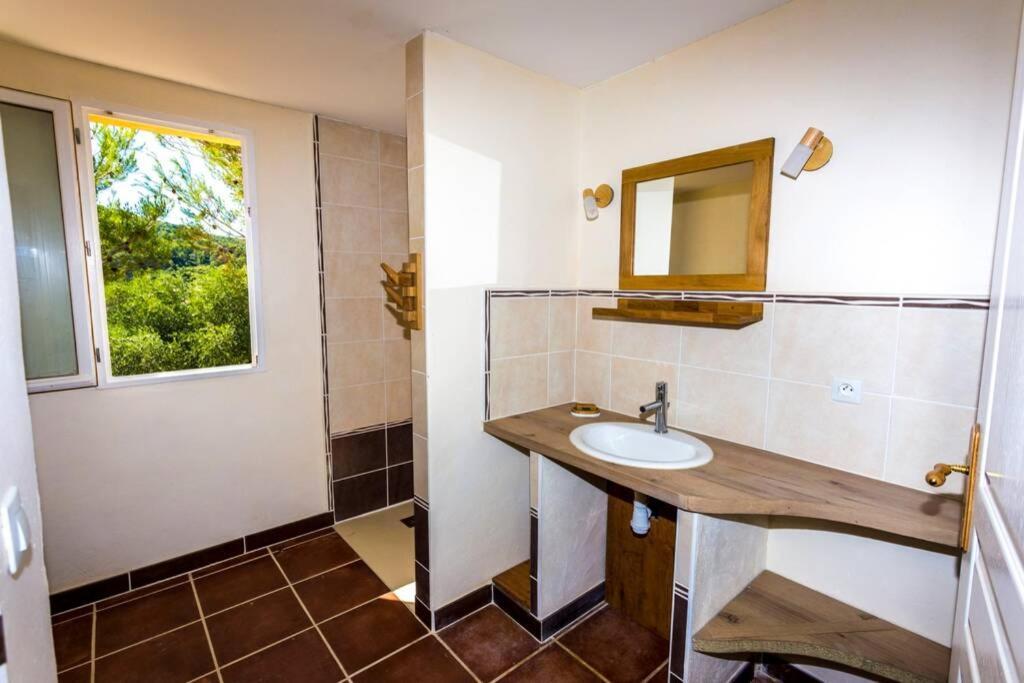 L'Arbre A Soleil Villa Aigues-Vives  Dış mekan fotoğraf