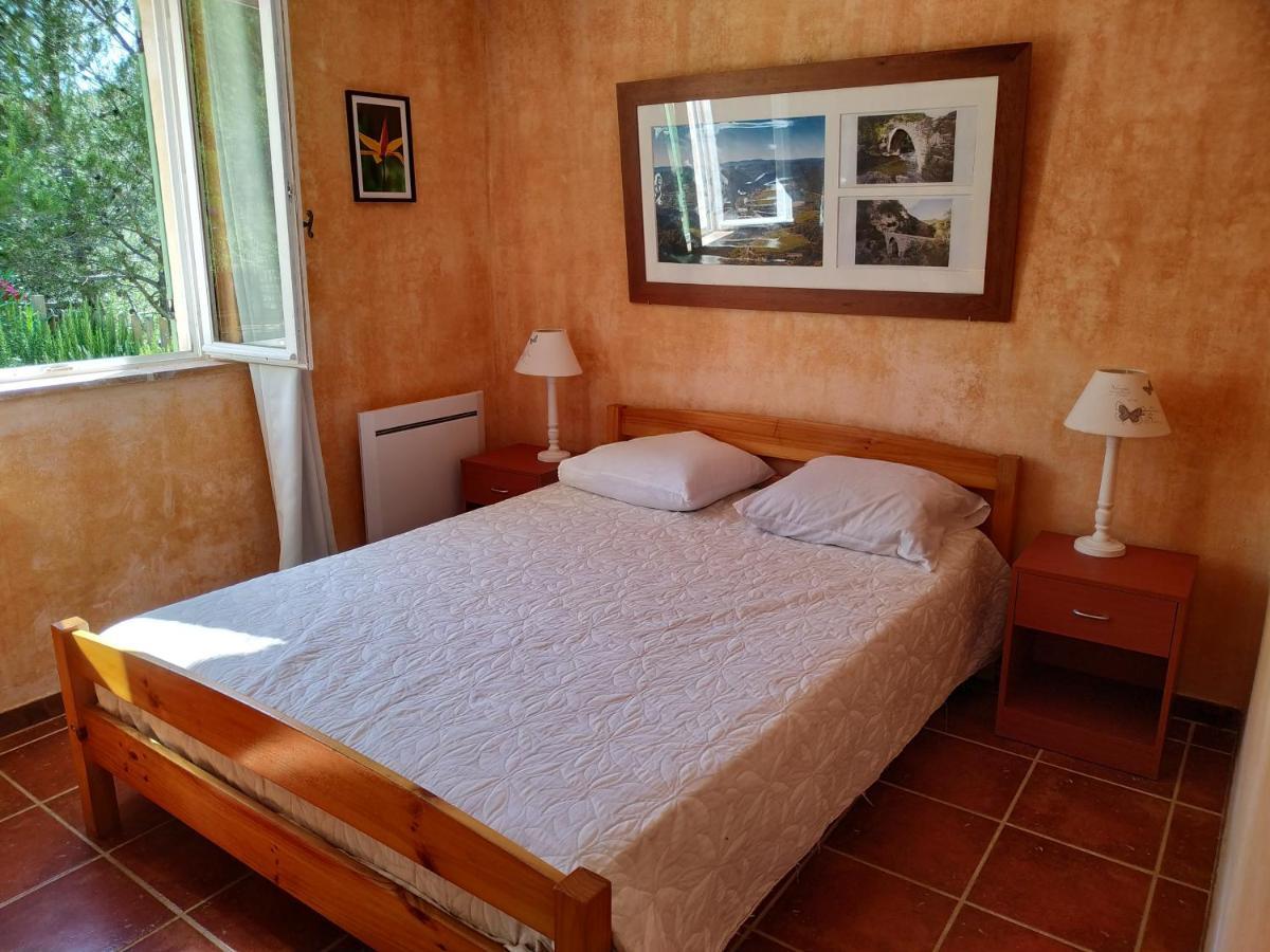 L'Arbre A Soleil Villa Aigues-Vives  Dış mekan fotoğraf
